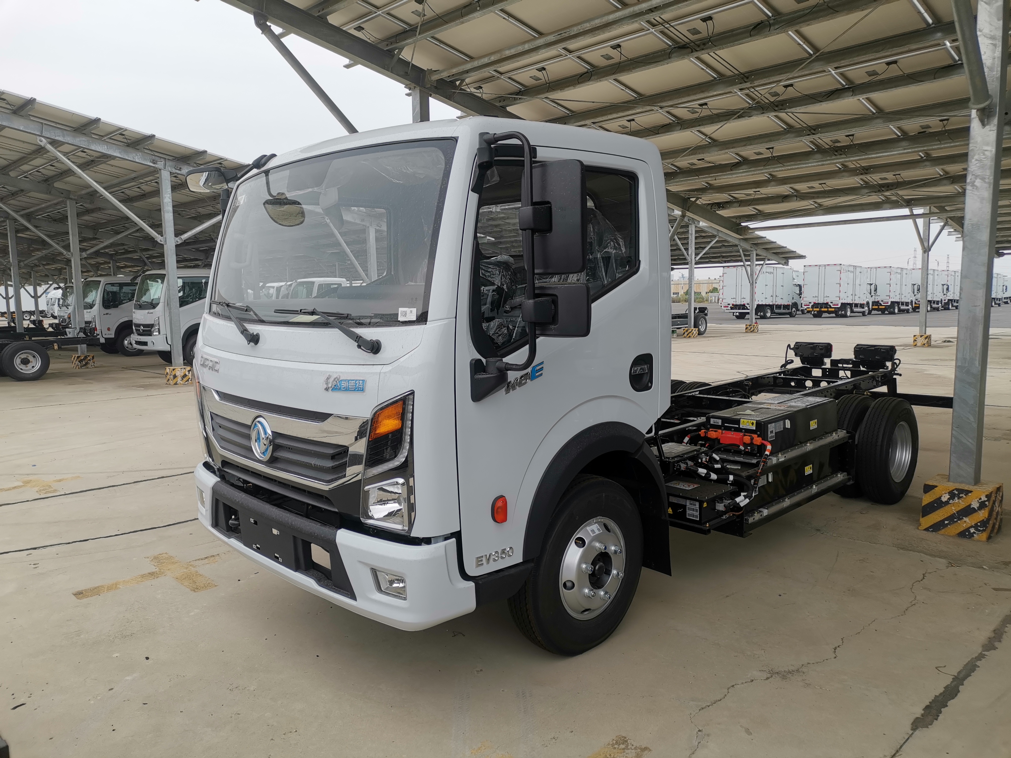 東風 凱普特 純電動冷藏車