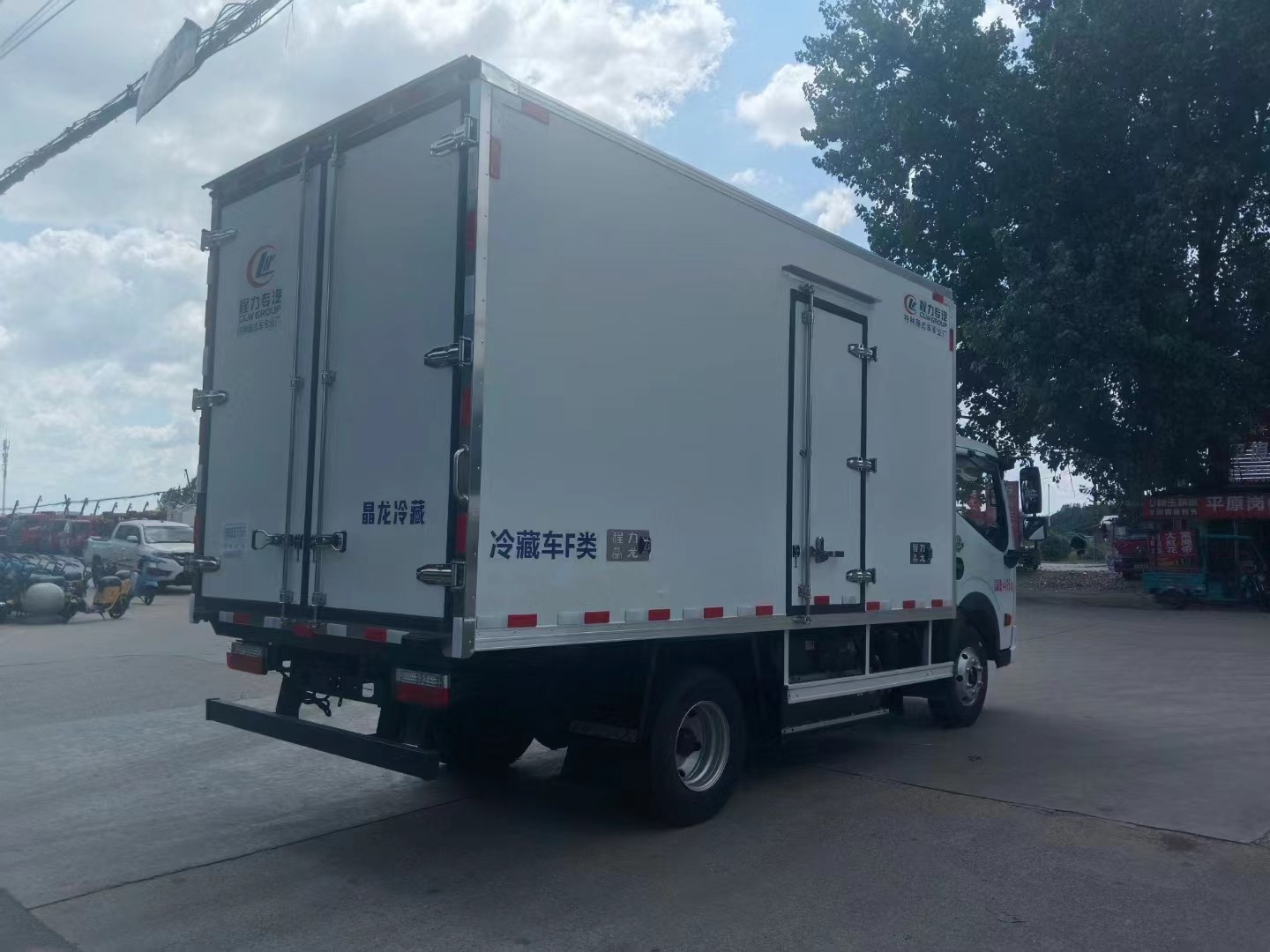 東風 凱普特 純電動冷藏車